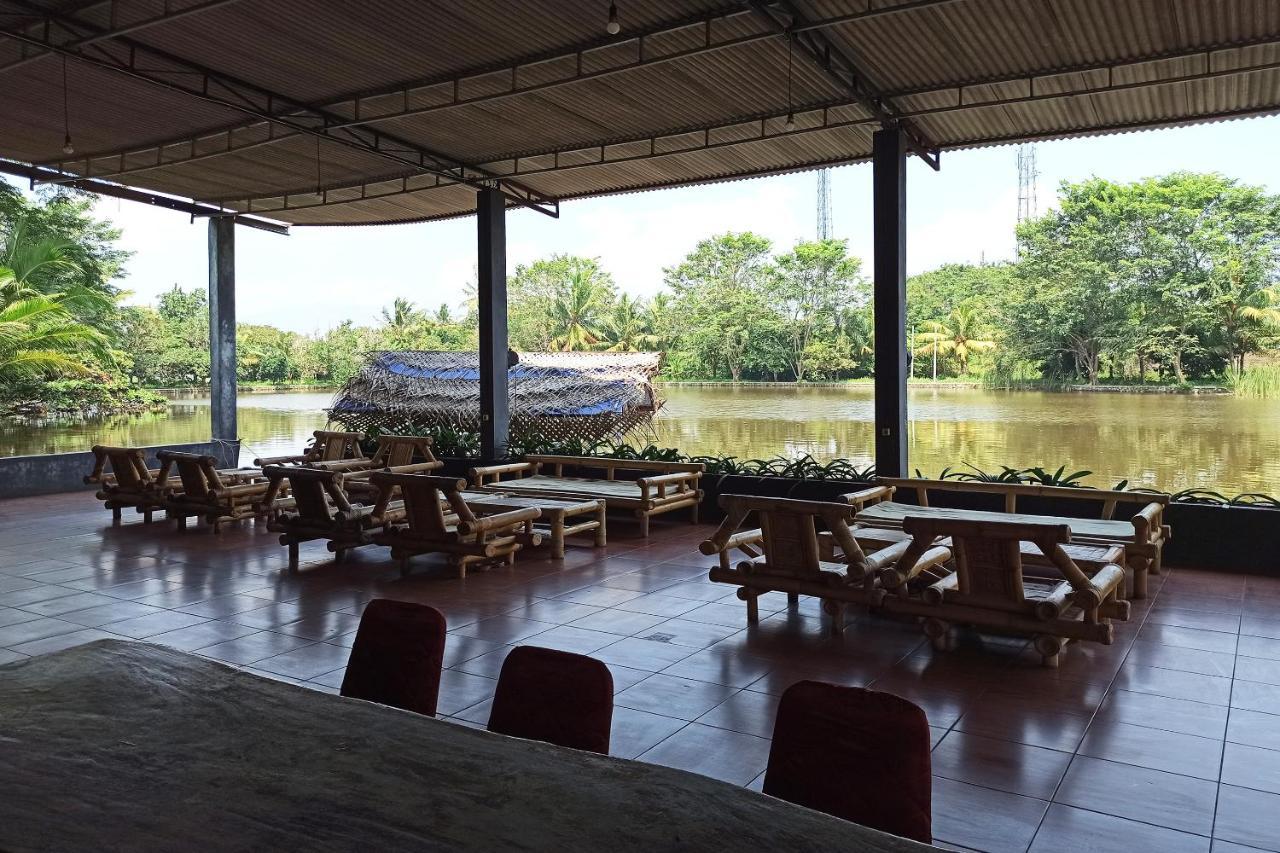 Oyo 3983 Balong Kuring Syariah Pringsewu Hotel Бандар Лампунг Екстериор снимка